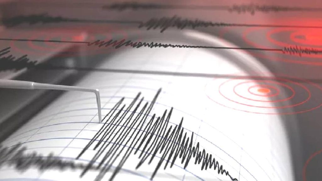 30 Aralık İstanbul’da hissedilen deprem! Deprem nerede oldu, kaç şiddetinde?