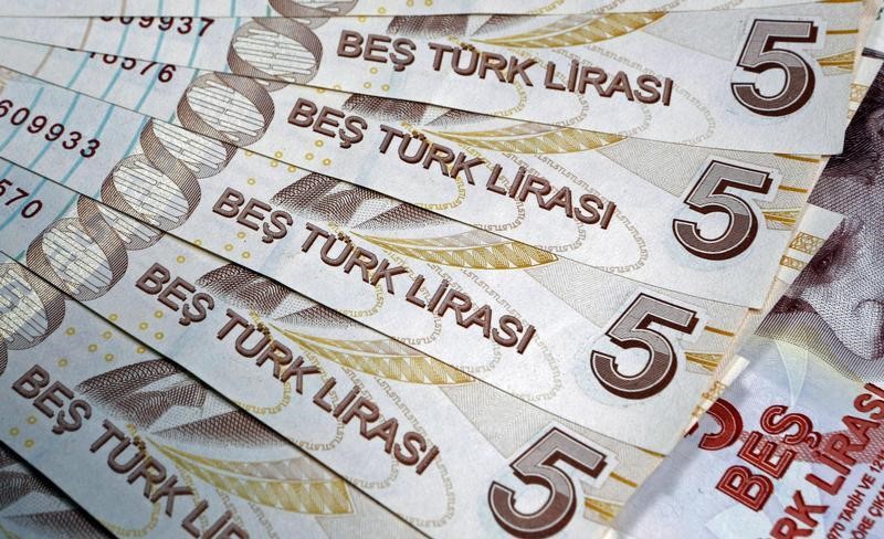 Asgari ücret toplantısında Türk-İş’in teklifi 9 bin TL oldu