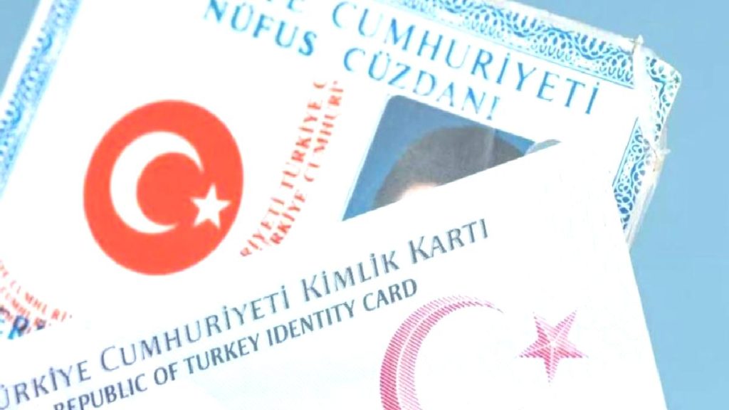 Eski nüfus cüzdanı (kimlik) ile bankada işlem yapılmıyor mu?