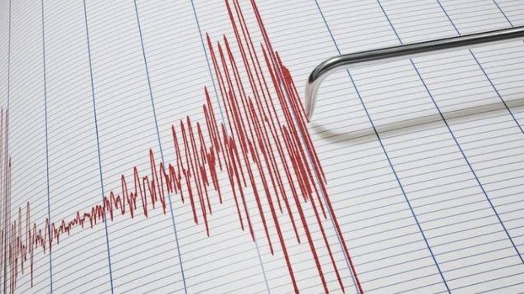 Hatay 4,8 şiddetinde deprem ile sallandı
