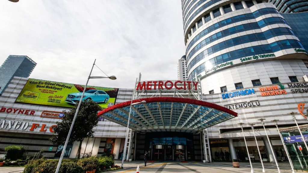 MetroCity AVM ne zaman açılacak, kapalı mı? (Yangın çıktı)