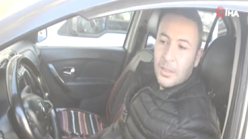 Tokat’ta taksici unutulan 10 bin lirayı sahibine teslim etti
