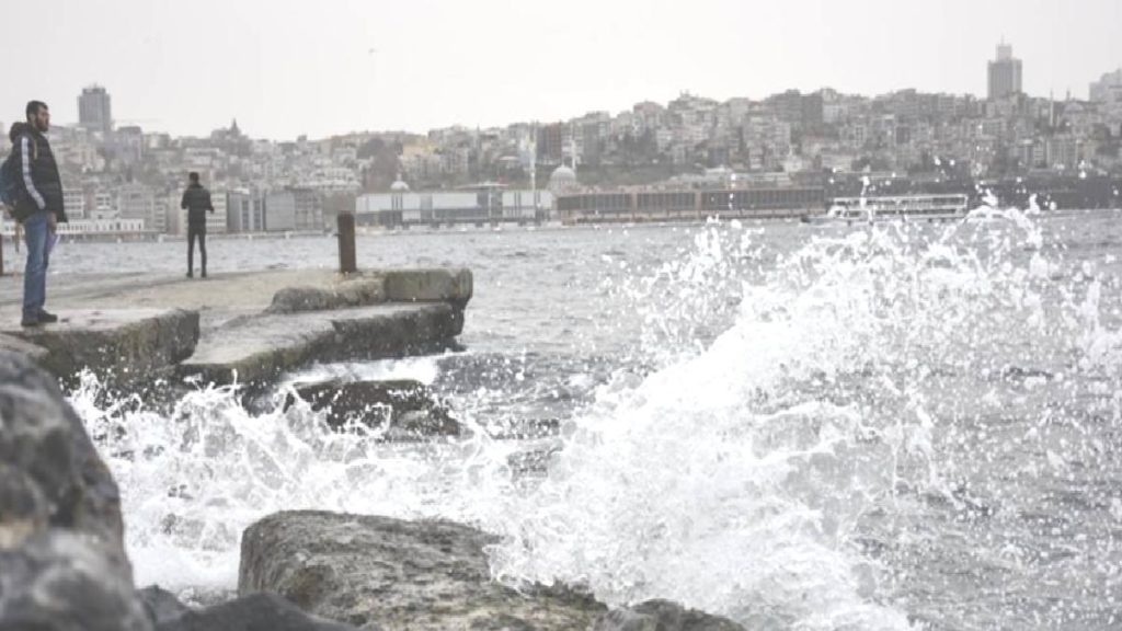İstanbul’da fırtına ne zaman başlayacak, bugün fırtına var mı? (17 Ocak)