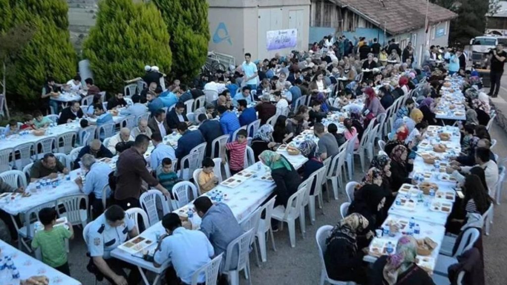 Antalya iftar çadırı 2023 | Antalya’da iftar çadırı nerede var? Antalya (Ramazan çadırı) iftar sofrası hangi ilçe ve mahallede?