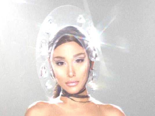 Ariana Grande imzalı r.e.m. beauty markası Sephora Türkiye’de!