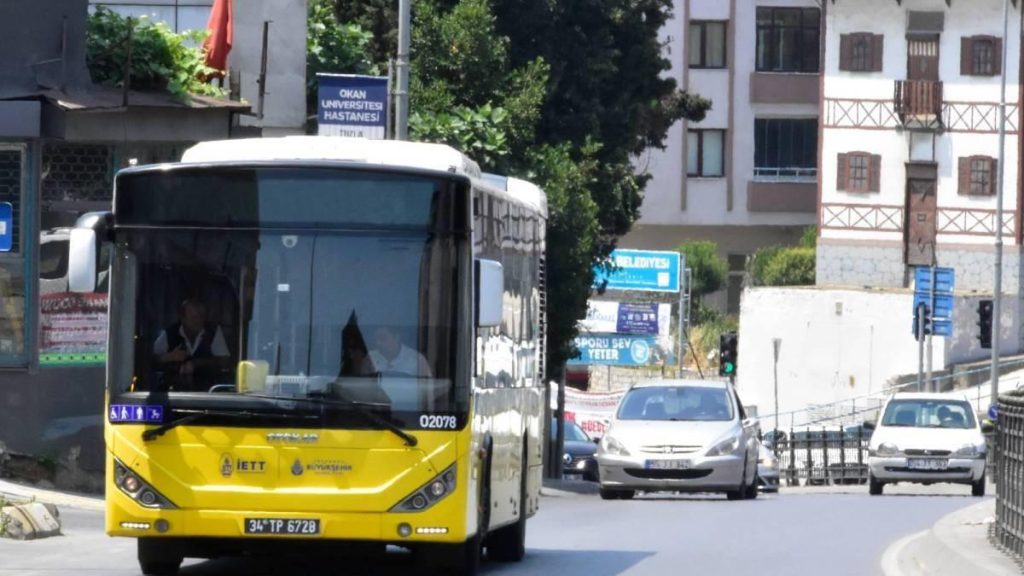 Bugün (18 Mart) İstanbul’da otobüsler ücretsiz mi? İETT toplu taşıma bedava mı?