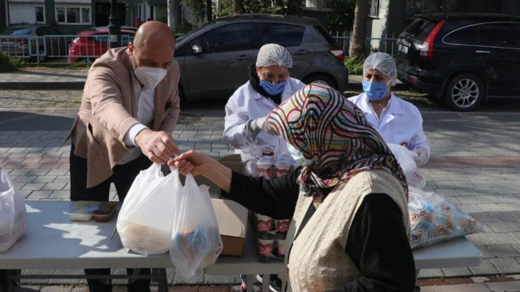 Maltepe’de iftar çadırı nerede? 2023 Maltepe iftar yemeği bugün nerede dağıtılıyor? Hangi mahallede yemek verilecek?