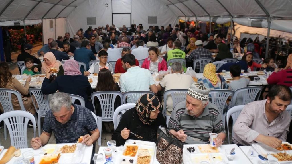 Sakarya iftar çadırı nerede? 2023 Sakarya’da iftar çadırı var mı? Adapazarı, Serdivan, Akyazı, Erenler, Hendek iftar çadırı nerede?