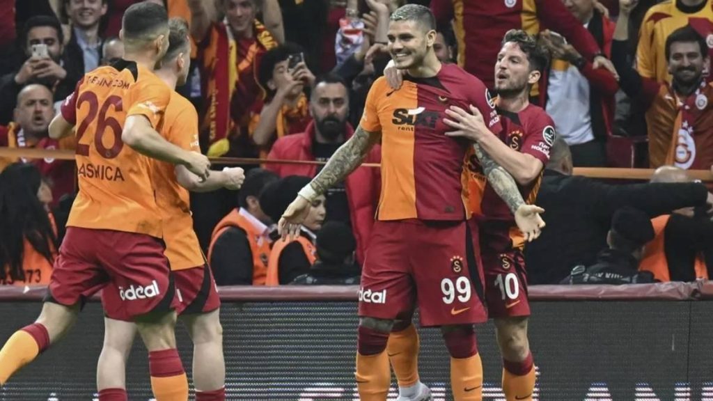 2022-2023 Galatasaray nasıl şampiyon olur? Galatasaray kaç maç kazanırsa, kaç puan alırsa şampiyon olur?