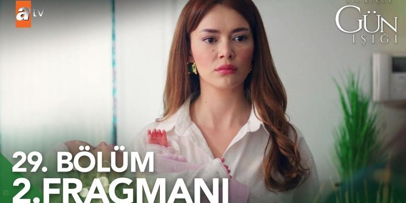 Bir Küçük Gün Işığı 29. Bölüm 2. Fragmanı Yayında! Ümran Elif’e Oyuncak Bebek Hediye Ediyor!