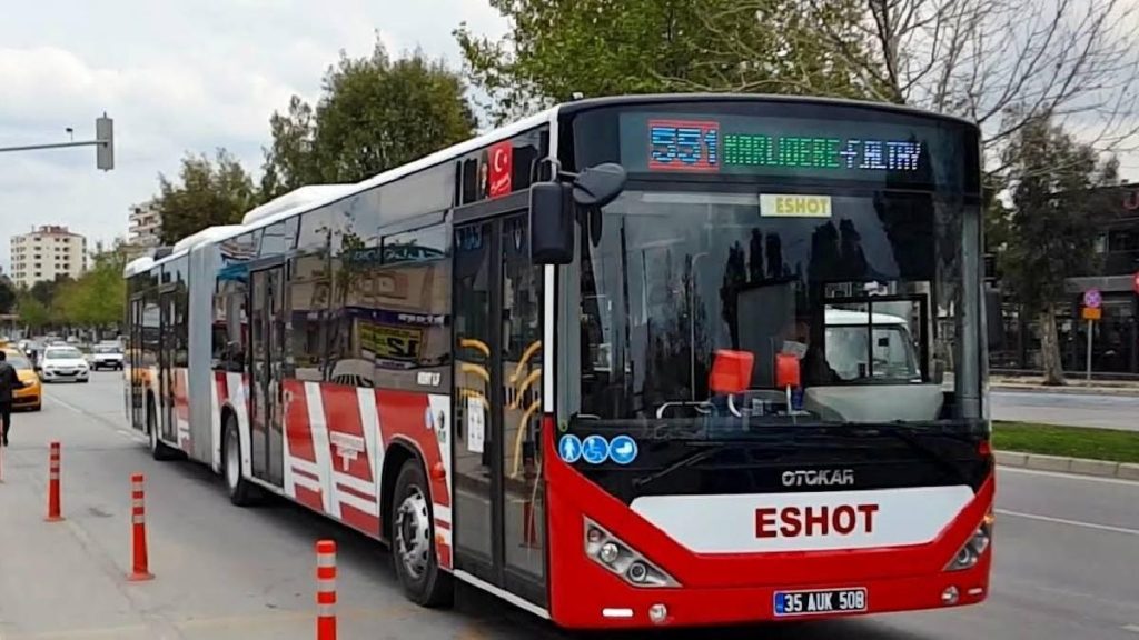 Bugün (23 Nisan) İzmir’de otobüsler bedava mı? 23 Nisan’da İzmir ESHOT otobüs, metro ücretsiz mi?