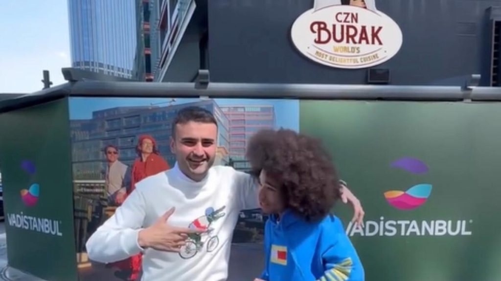 CZN Burak’ın İstanbul’daki yeni adresi Vadi İstanbul Mall