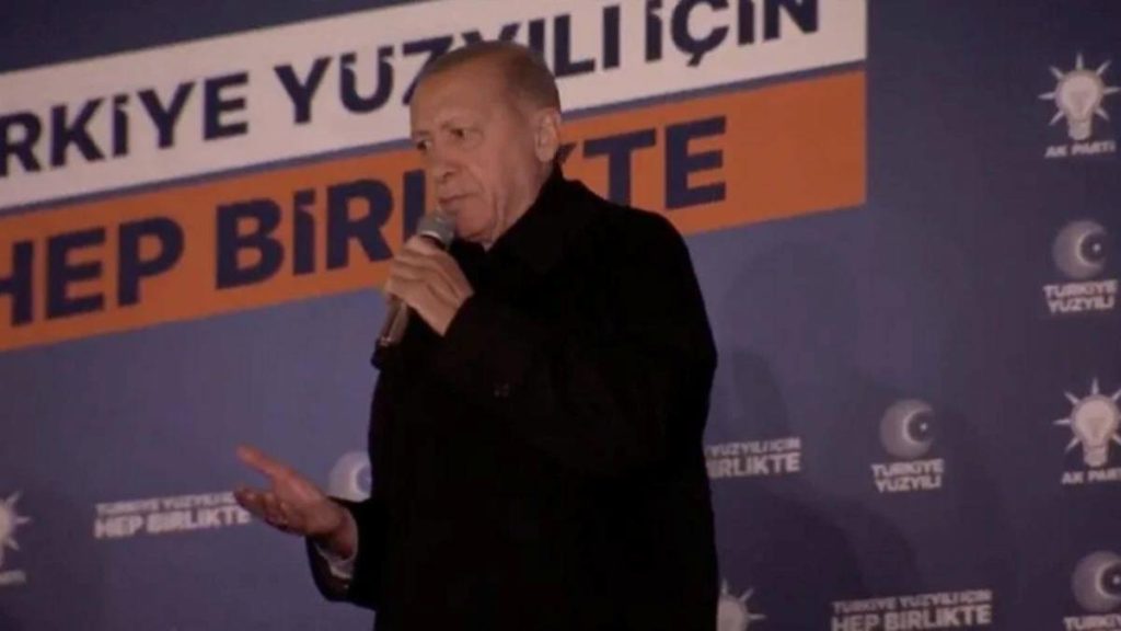 Erdoğan’dan ‘balkon’ konuşması