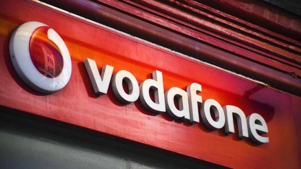 Vodafone, 11 bin kişiyi işten çıkaracak