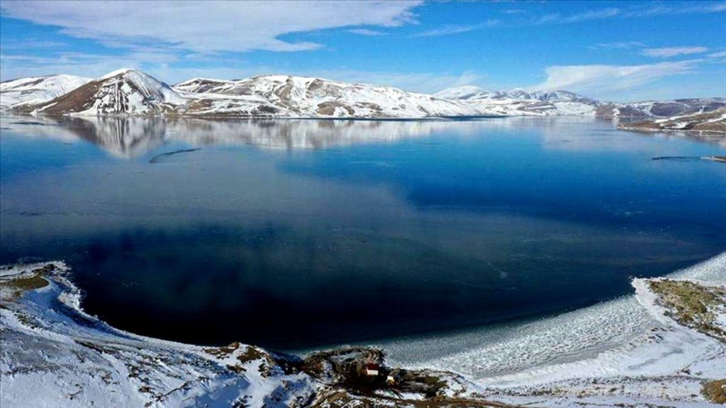 Balık Gölü doğa tutkunlarını bekliyor